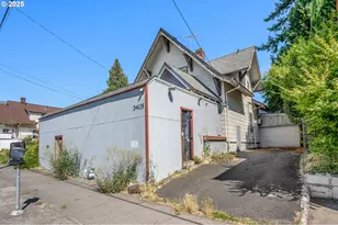 3403 NE Broadway St, Portland, OR 97232 - Photo 30