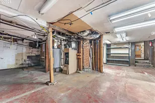 3403 NE Broadway St, Portland, OR 97232 - Photo 20