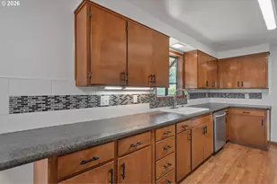 5024 SE Naef Rd, Milwaukie, OR 97267 - Photo 8