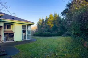 345 S Crestline Dr, Waldport, OR 97394 - Photo 18