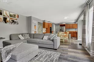 4330 SE Sweetbriar Ct, Troutdale, OR 97060 - Photo 10