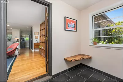 5623 SE Alder St, Portland, OR 97215 - Photo 4