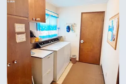 616 24th Ave, Seaside, OR 97138 - Photo 16