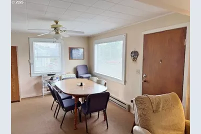616 24th Ave, Seaside, OR 97138 - Photo 6