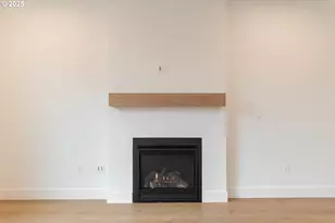 2263 SW Phyllis Pl, Gresham, OR 97080 - Photo 14