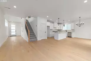 2263 SW Phyllis Pl, Gresham, OR 97080 - Photo 6