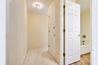 2015 Camellia Way, Woodburn, OR 97071 - Photo 22