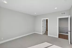 12188 SW Autumnview St, Tigard, OR 97224 - Photo 24