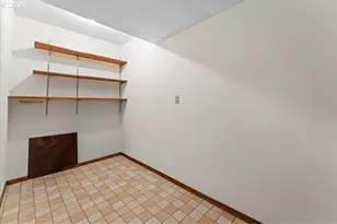 17501 NE Clackamas St, Portland, OR 97230 - Photo 34