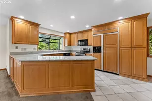 17501 NE Clackamas St, Portland, OR 97230 - Photo 4