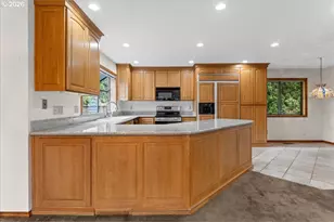 17501 NE Clackamas St, Portland, OR 97230 - Photo 4