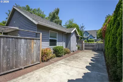 375 N Neptune St, Rockaway Beach, OR 97136 - Photo 16
