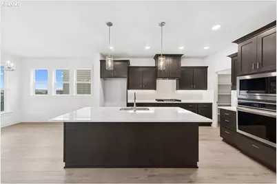 811 Misty Ln, Forest Grove, OR 97116 - Photo 6