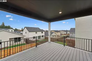 811 Misty Ln, Forest Grove, OR 97116 - Photo 10