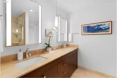 1920 S River Dr #E902, Portland, OR 97201 - Photo 40