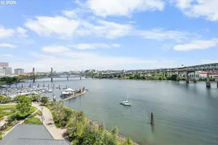 1920 S River Dr, Portland, OR 97201 - Photo 2
