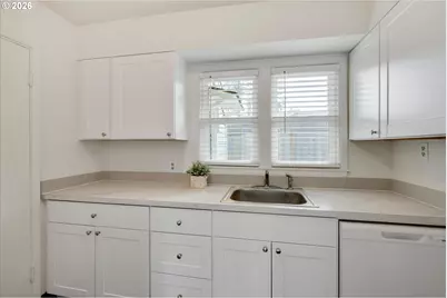 406 Eastfield Dr, Oregon City, OR 97045 - Photo 12