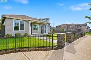 6624 SE Kinnaman St, Hillsboro, OR 97123 - Photo 2