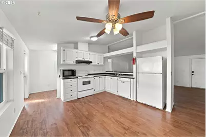 550 S State St #134, Sutherlin, OR 97479 - Photo 10