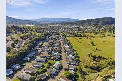 550 S State St #134, Sutherlin, OR 97479 - Photo 36