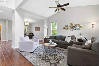 10140 SW Molly Ct, Portland, OR 97223 - Photo 2