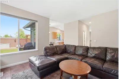 10140 SW Molly Ct, Portland, OR 97223 - Photo 8