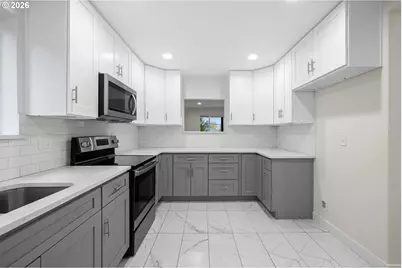 7684 SE 98th Ave, Portland, OR 97266 - Photo 10