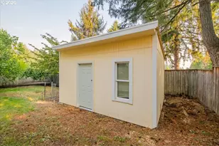515 Fulvue Dr, Eugene, OR 97405 - Photo 32