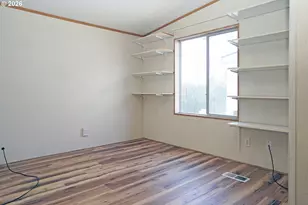 1709 NE 78th St, Vancouver, WA 98665 - Photo 10