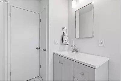 15306 SE Harrison St, Portland, OR 97233 - Photo 30