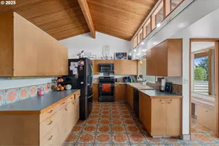 5240 Sollie Smith Rd N, Tillamook, OR 97141 - Photo 14