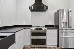 88390 Bellevue Dr, Florence, OR 97439 - Photo 18