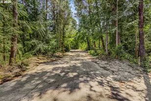 88390 Bellevue Dr, Florence, OR 97439 - Photo 8