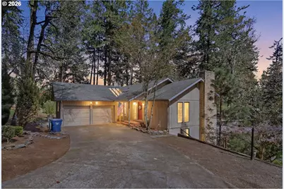 784 Brookside Dr, Eugene, OR 97405 - Photo 2