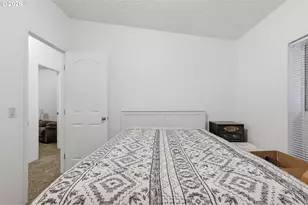 1000 S McKern Ct, Newberg, OR 97132 - Photo 22