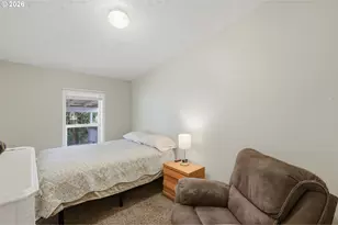 1000 S McKern Ct, Newberg, OR 97132 - Photo 16