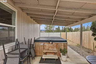 1000 S McKern Ct, Newberg, OR 97132 - Photo 42