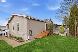 1000 S McKern Ct, Newberg, OR 97132 - Photo 38