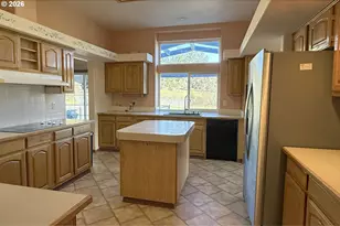 90750 Hill Rd, Springfield, OR 97478 - Photo 12