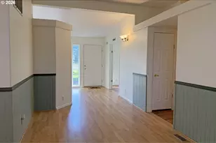 90750 Hill Rd, Springfield, OR 97478 - Photo 6