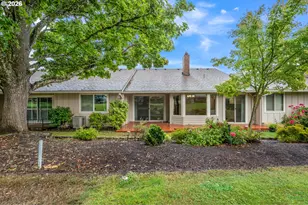 15715 SW Oakhill Ln, Portland, OR 97224 - Photo 28