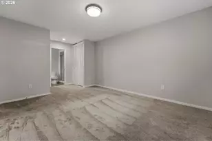 15715 SW Oakhill Ln, Portland, OR 97224 - Photo 22