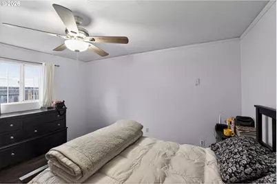 2075 SW 209th Ct, Beaverton, OR 97003 - Photo 12