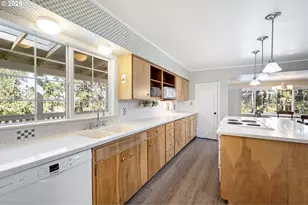 82044 Mahr Ln, Creswell, OR 97426 - Photo 4