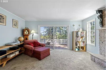 82044 Mahr Ln, Creswell, OR 97426 - Photo 16