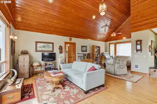 [Address not provided], Gaston, OR 97119 - Photo 34