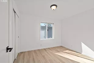 11201 NW 3rd Ave, Vancouver, WA 98685 - Photo 14