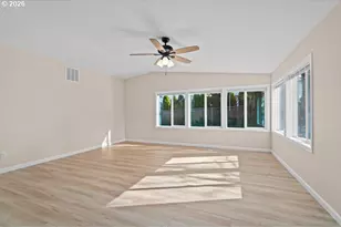 11201 NW 3rd Ave, Vancouver, WA 98685 - Photo 4