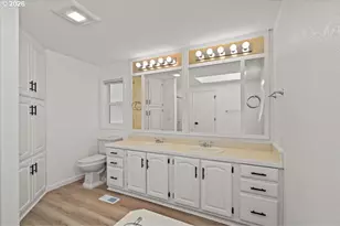 11201 NW 3rd Ave, Vancouver, WA 98685 - Photo 18