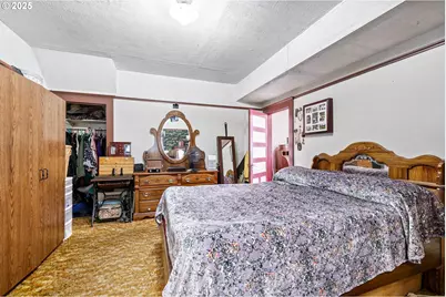 5320 Royal Ave, Eugene, OR 97402 - Photo 16